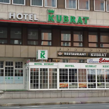Hotel Kubrat Am Checkpoint Charlie Berlin Exterior foto